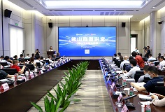 “做企業(yè)不是在戰(zhàn)勝別人，而是在戰(zhàn)勝自己”——董事長(zhǎng)邊程在佛山商道講堂開講
